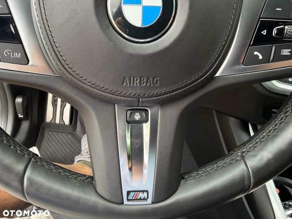 BMW Seria 3 M340i xDrive - 10
