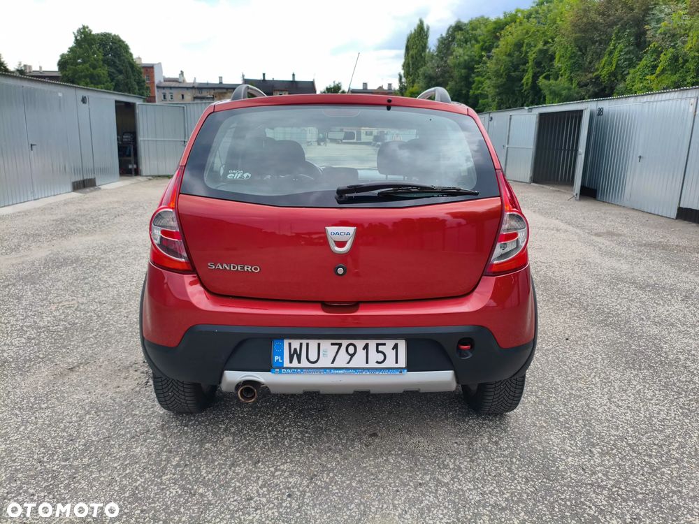 Dacia Sandero Stepway 1.6 - 12