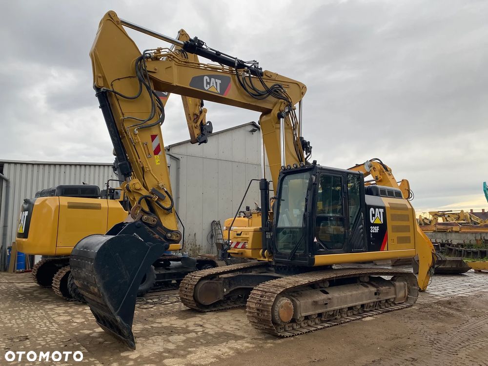 Caterpillar CAT 326 FLN, 2017 ROK, RAMIĘ 3X ŁAMANE, Z NIEMIEC, SUPER UTRZYMANA - 1