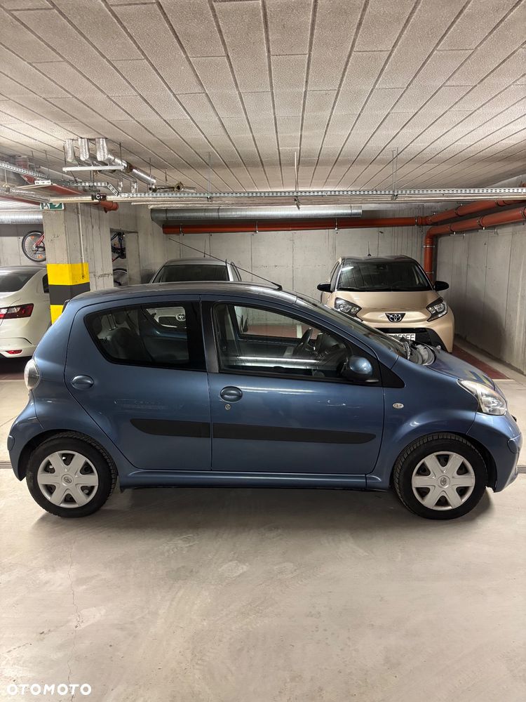 Toyota Aygo 2009 photo 3