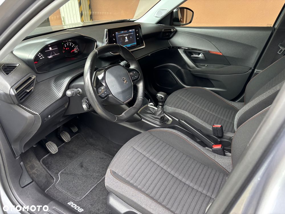 Peugeot 2008 - 31