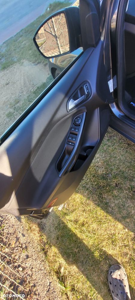 Ford Focus - 13
