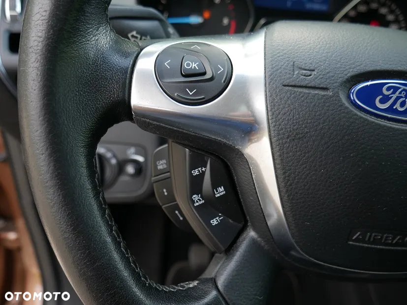 Ford Kuga 2.0 TDCi Individual - 18