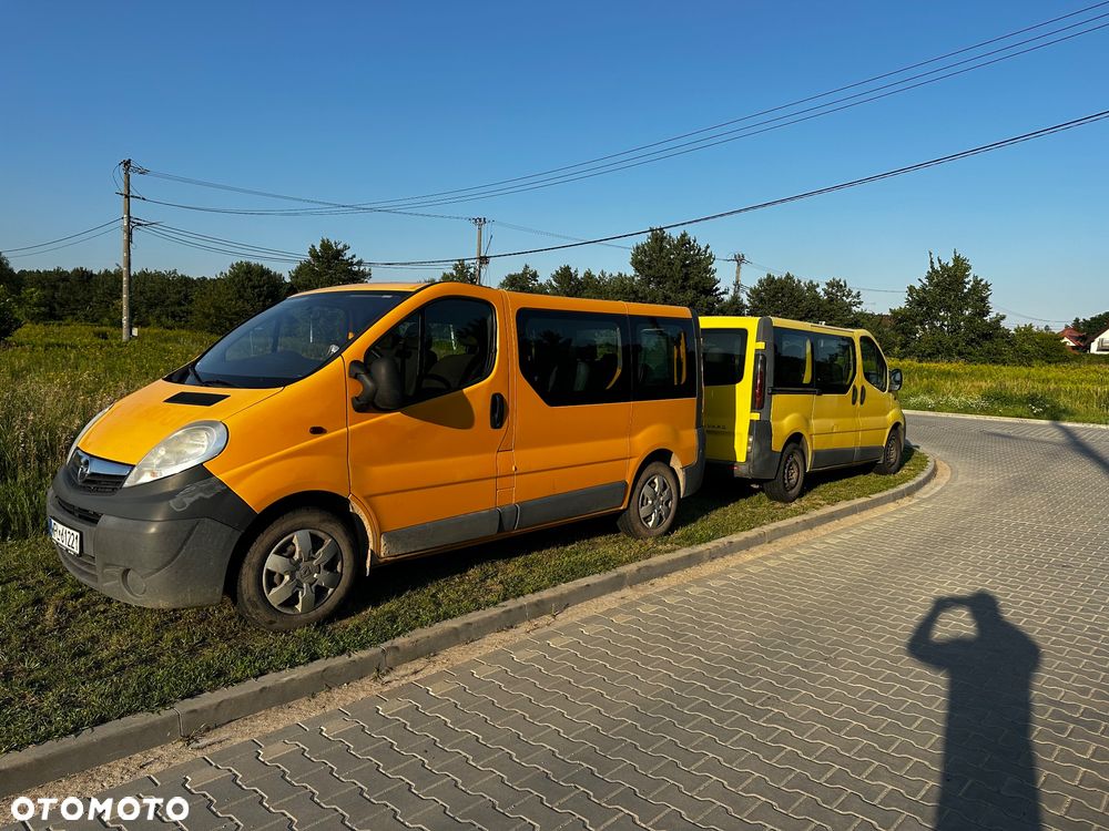 Opel Vivaro - 11