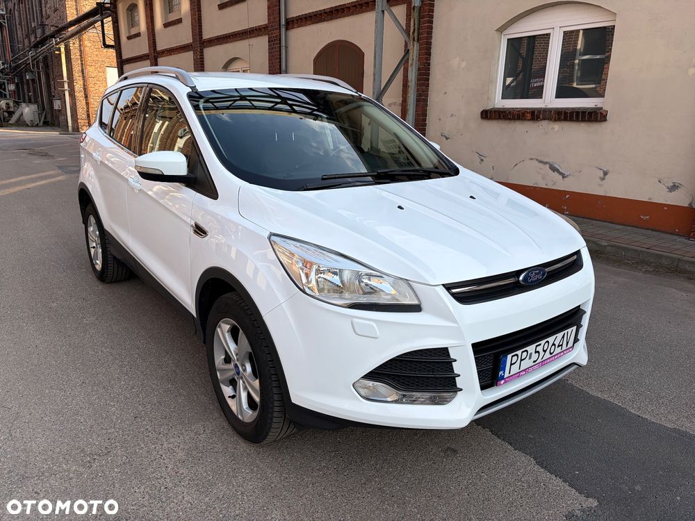 Ford Kuga 1.5 EcoBoost 2x4 Titanium - 18