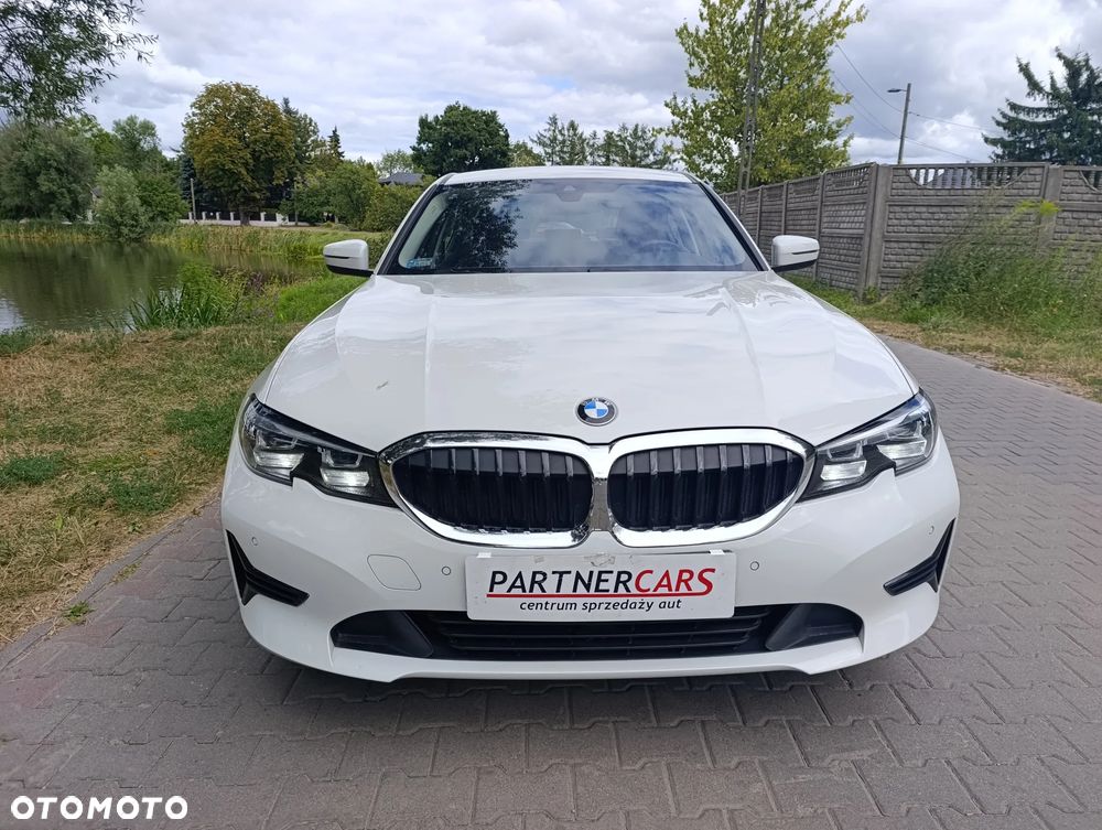 BMW Seria 3 318i Advantage - 7