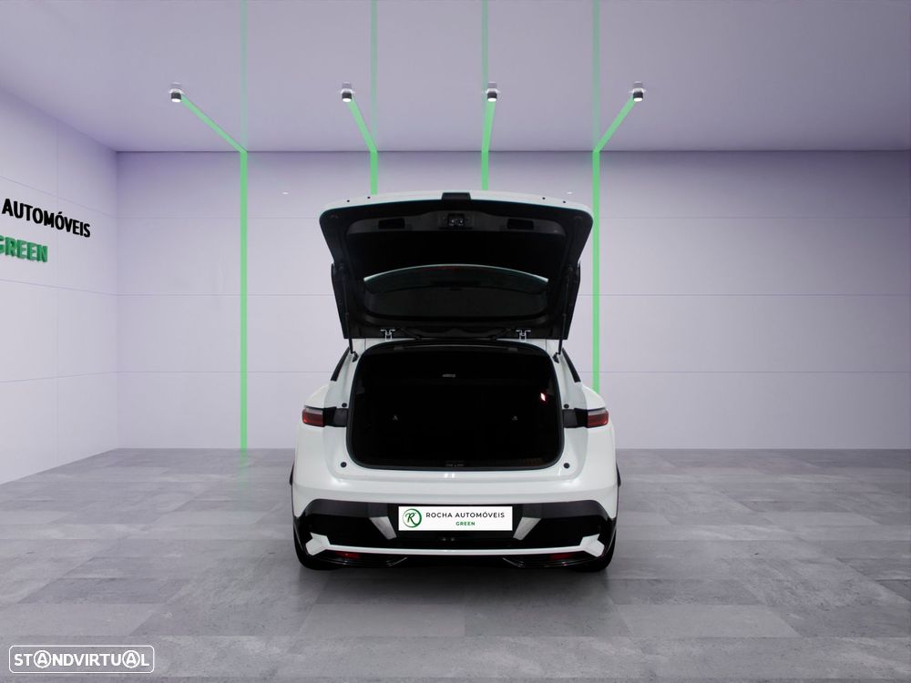 Renault Mégane E-Tech - 5