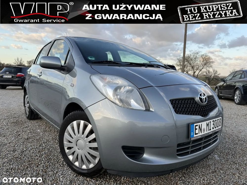 Toyota Yaris 1.3 VVT-i Sol - 1