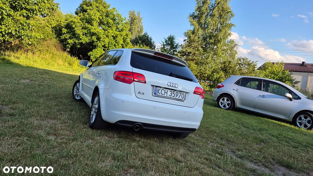 Audi A3 1.6 Sportback S line Sportpaket (plus) - 9