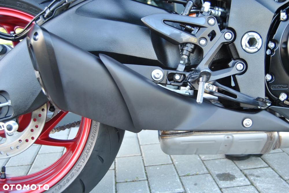 Suzuki GSX - 25