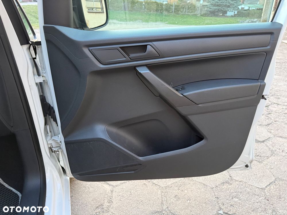 Volkswagen Caddy - 13