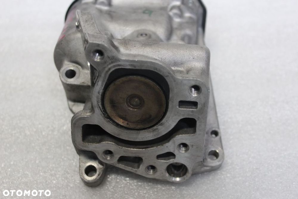 ZAWÓR SPALIN EGR AUDI VW 059131501AJ 3.0 TDI 2018 - 3