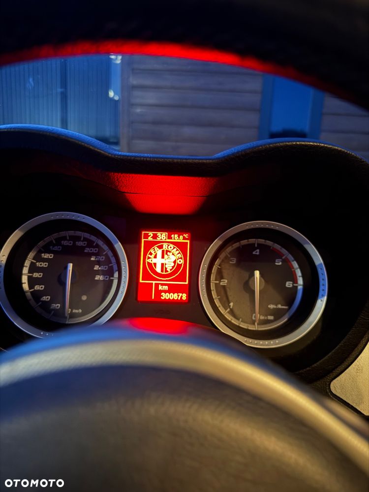 Alfa Romeo 159 1.9JTDM Distinctive - 30