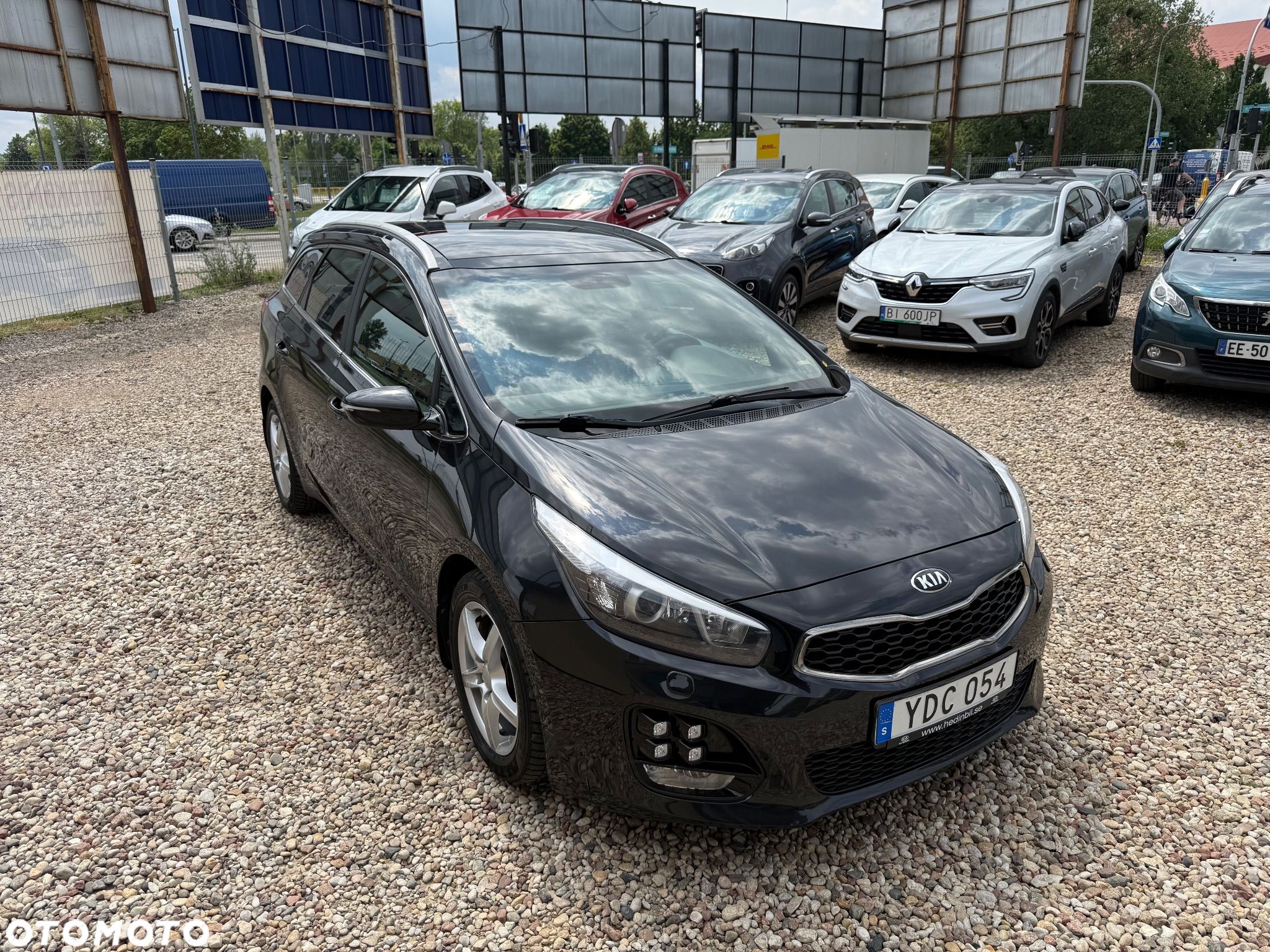 Kia Ceed - 1