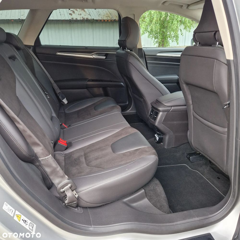 Ford Mondeo 2.0 TDCi STart-Stopp ECOnetic Titanium - 26