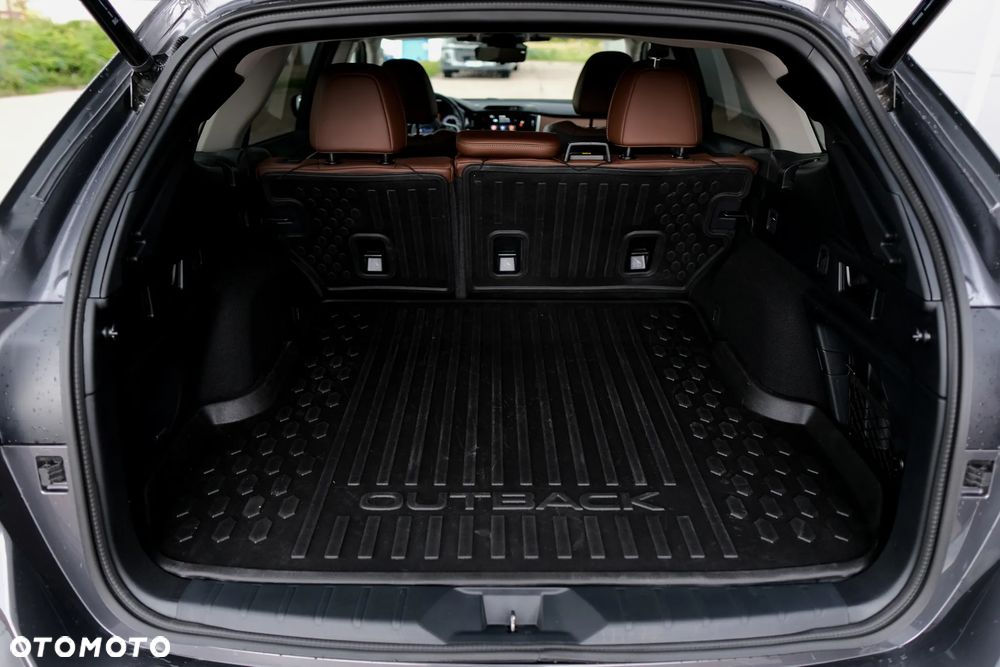 Subaru Outback - 32