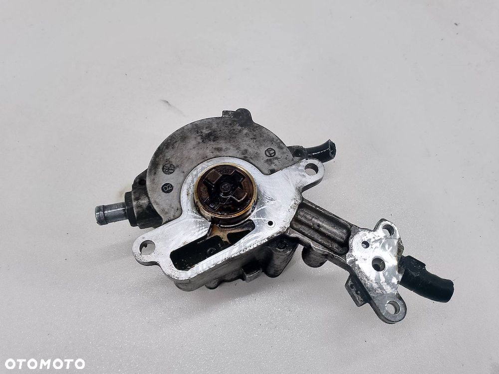 POMPA VACUM VW GOLF V 2.0 TDI KOMBI 038145209M - 4