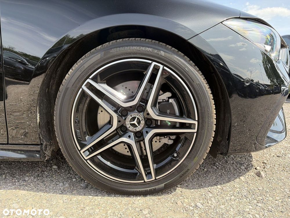 Mercedes-Benz CLA 200 AMG Line 7G-DCT - 16