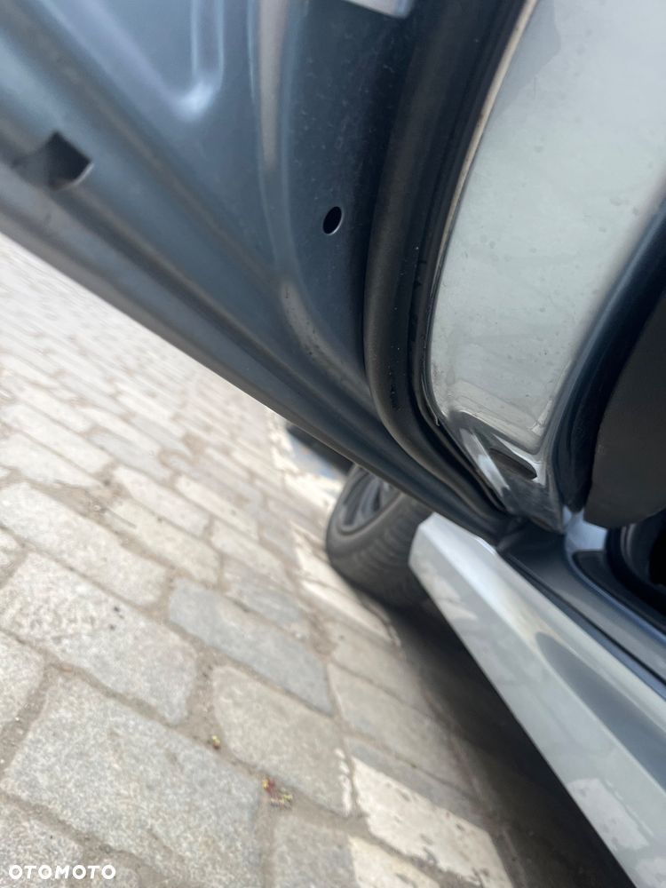 BMW Seria 3 320d DPF - 34