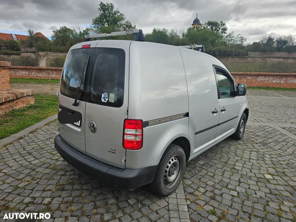 Volkswagen Caddy - 4