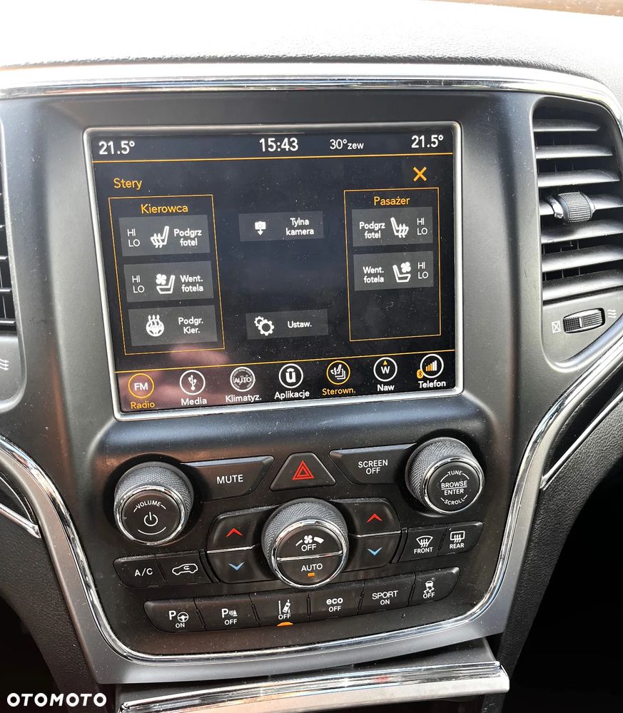 Jeep Grand Cherokee - 15