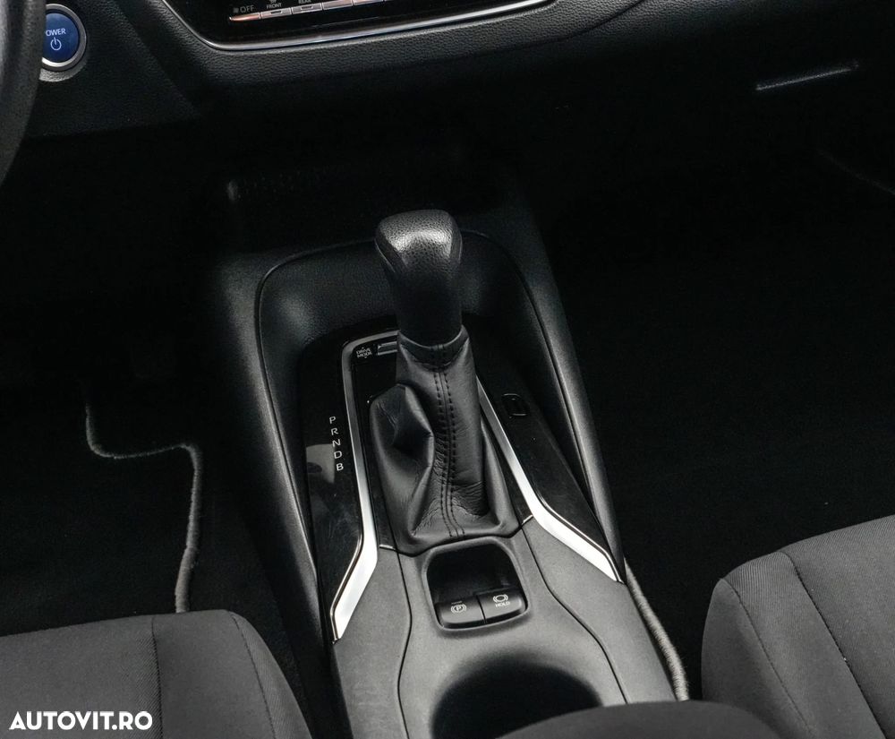 Toyota Corolla 1.8 HSD Dynamic - 19