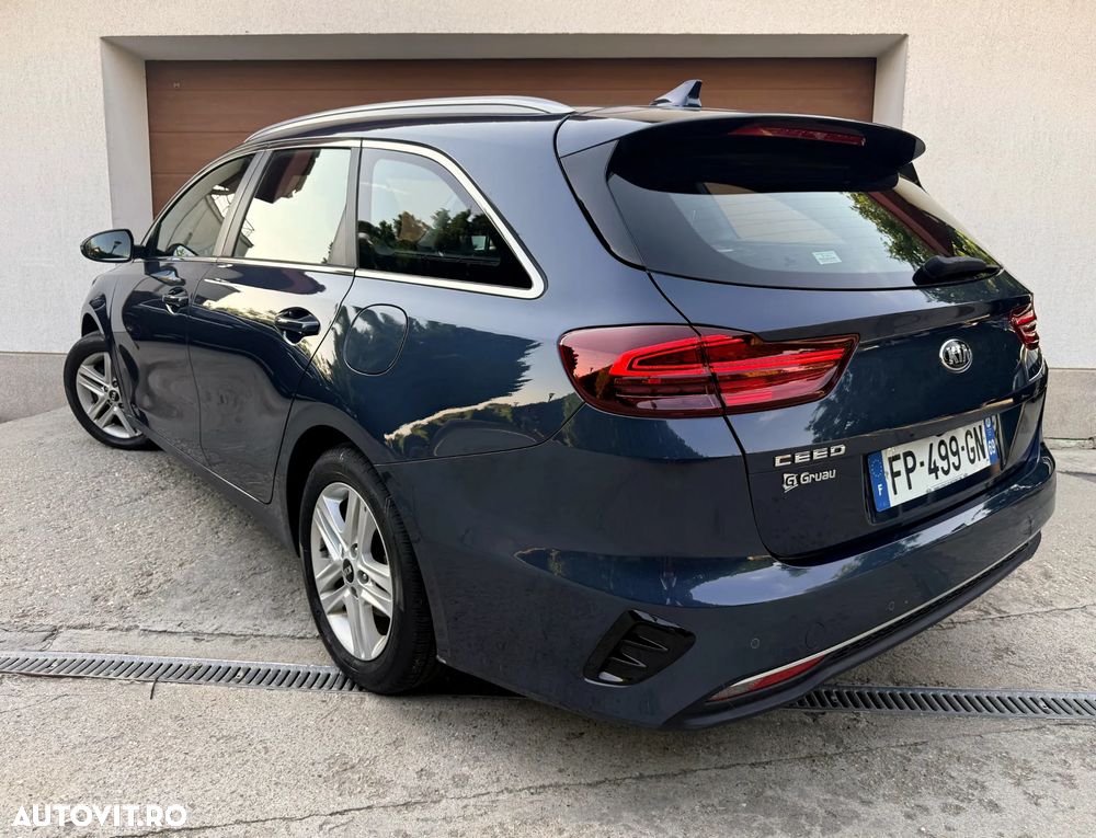Kia Ceed 1.6 DSL 7DCT HP GT Line - 3