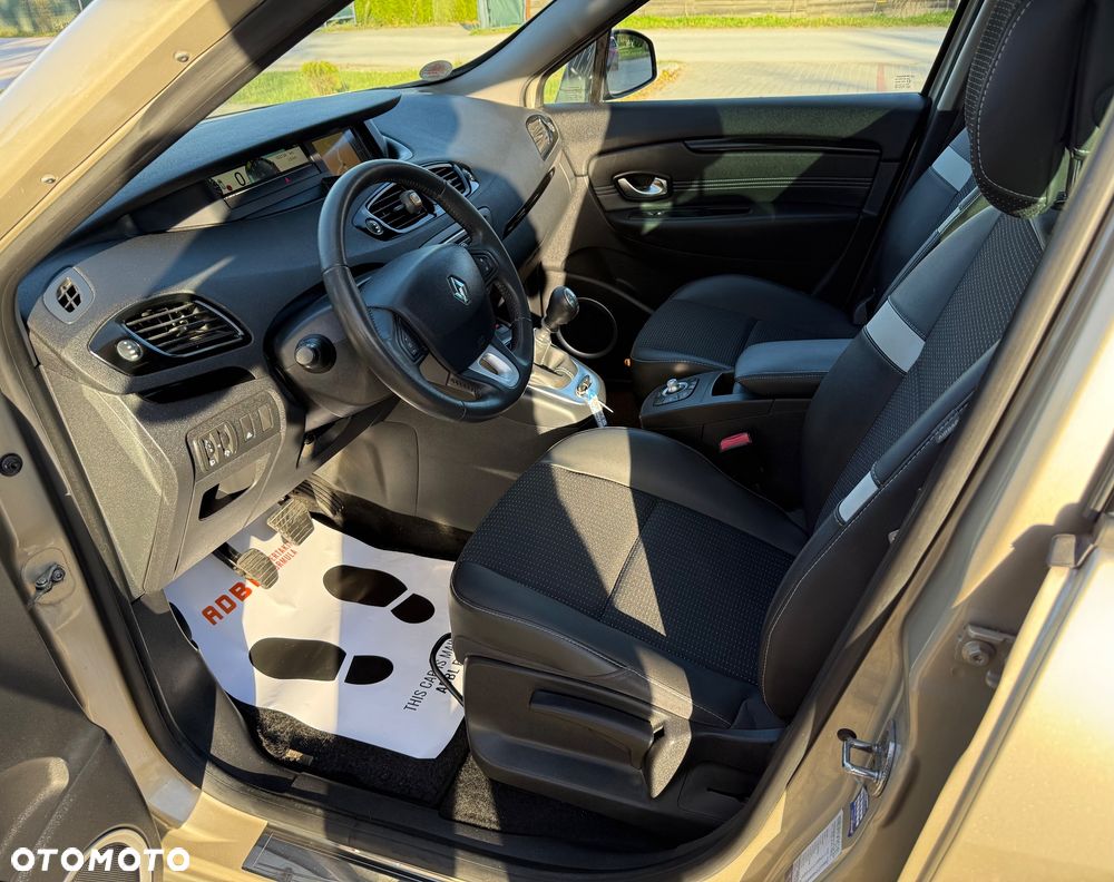 Renault Scenic TCe 130 Dynamique - 8
