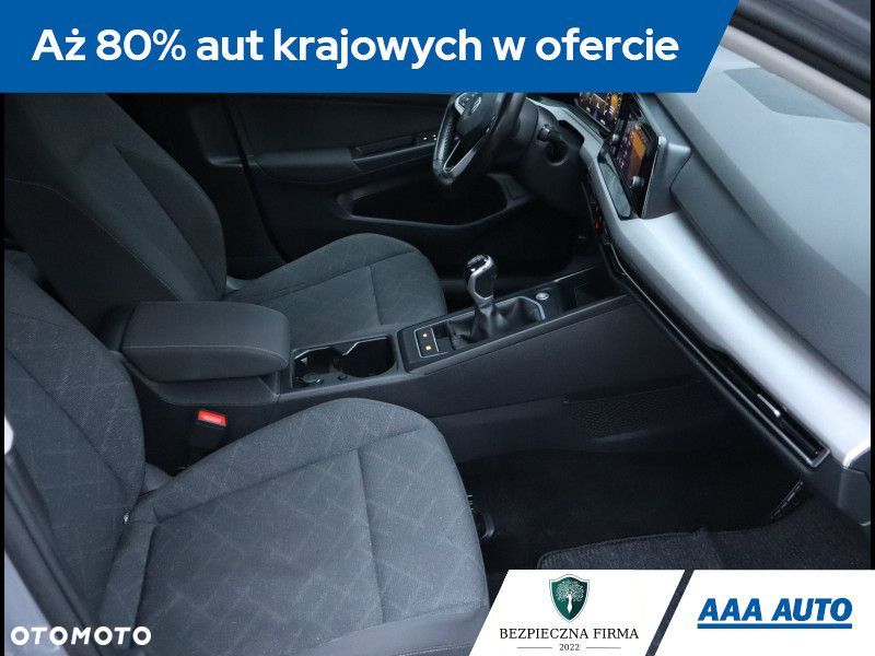 Volkswagen Golf - 10