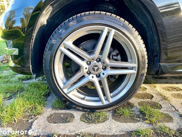 Mercedes-Benz GLK - 22