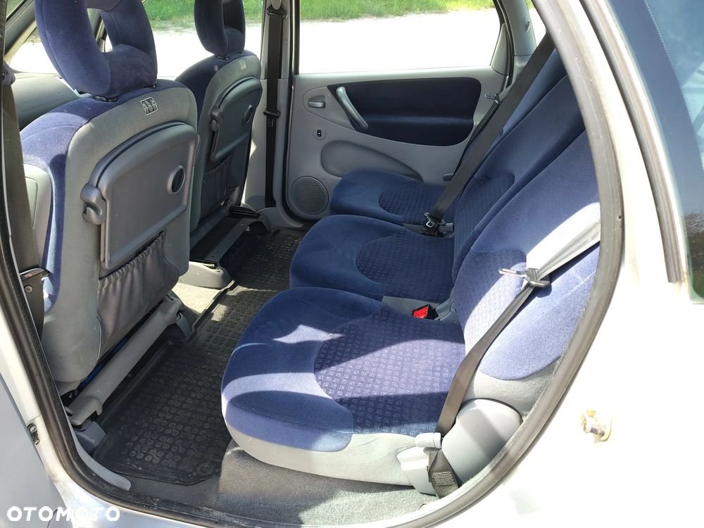 Citroën Xsara Picasso 1.6 Exclusive - 7