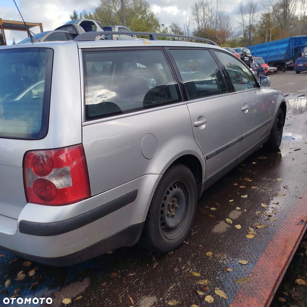 Volkswagen Passat B5 FL na części - 9