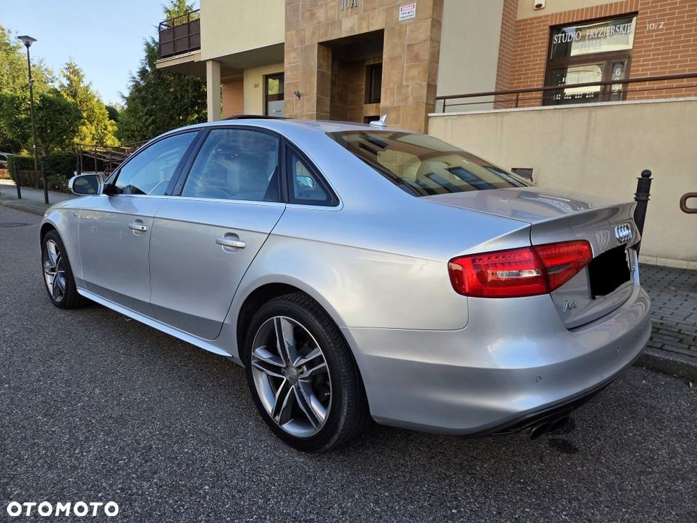 Audi A4 Limousine 2.0 TFSI Quattro S tronic - 17