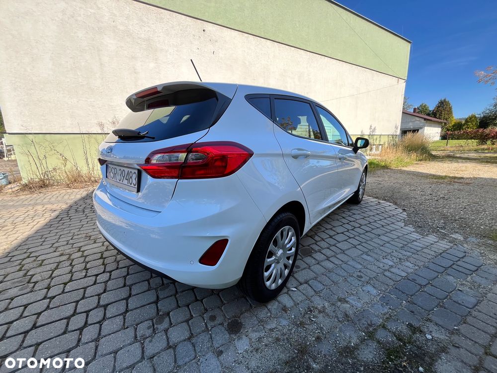 Ford Fiesta - 9