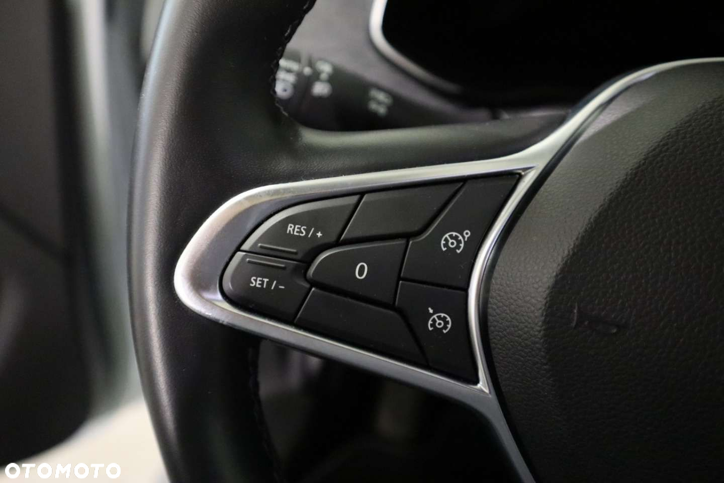 Renault Zoe - 23