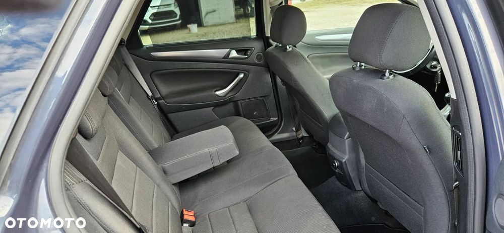 Ford Mondeo 1.6 T Titanium - 25