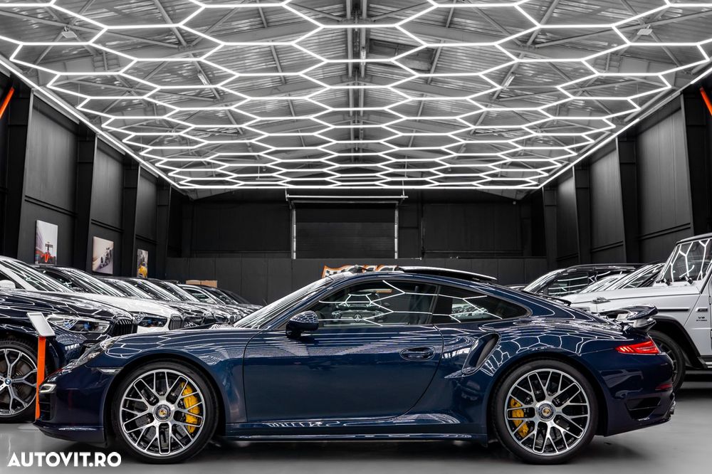 Porsche 911-TURBO-S 3.8 - 29