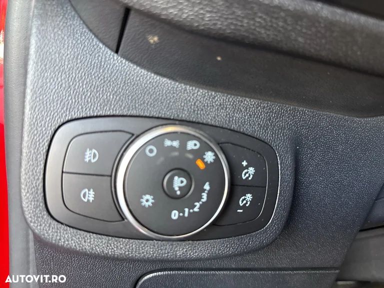 Ford Fiesta ver-1-0-ecoboost-powershift-st-line - 33