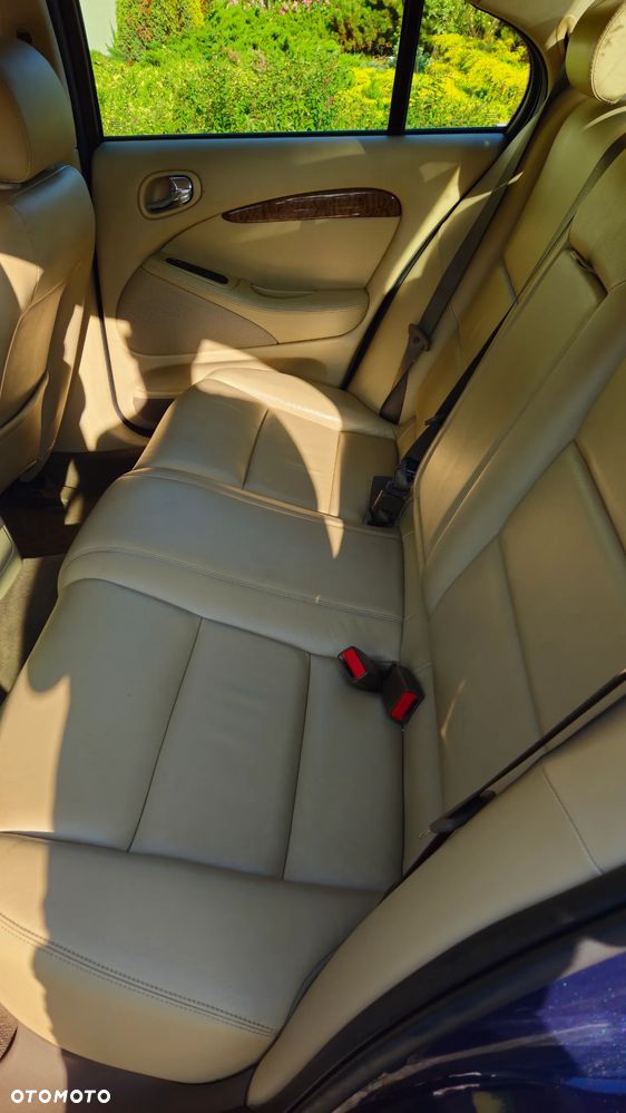 Jaguar S-Type 3.0 V6 Executive - 16