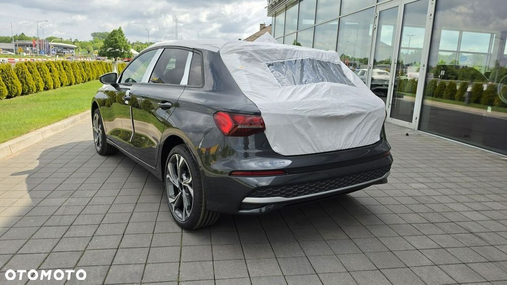 Audi A3 Sportback - 4