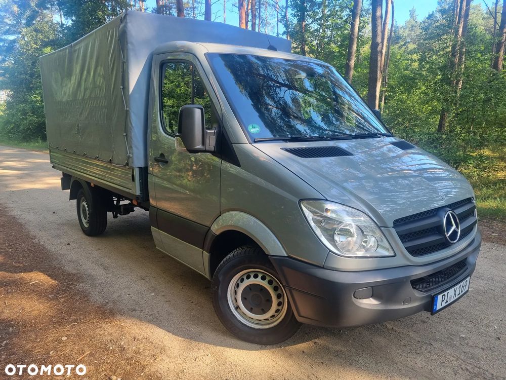 Mercedes-Benz Sprinter - 26