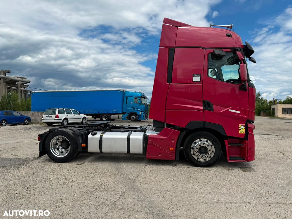 Renault T High - 3
