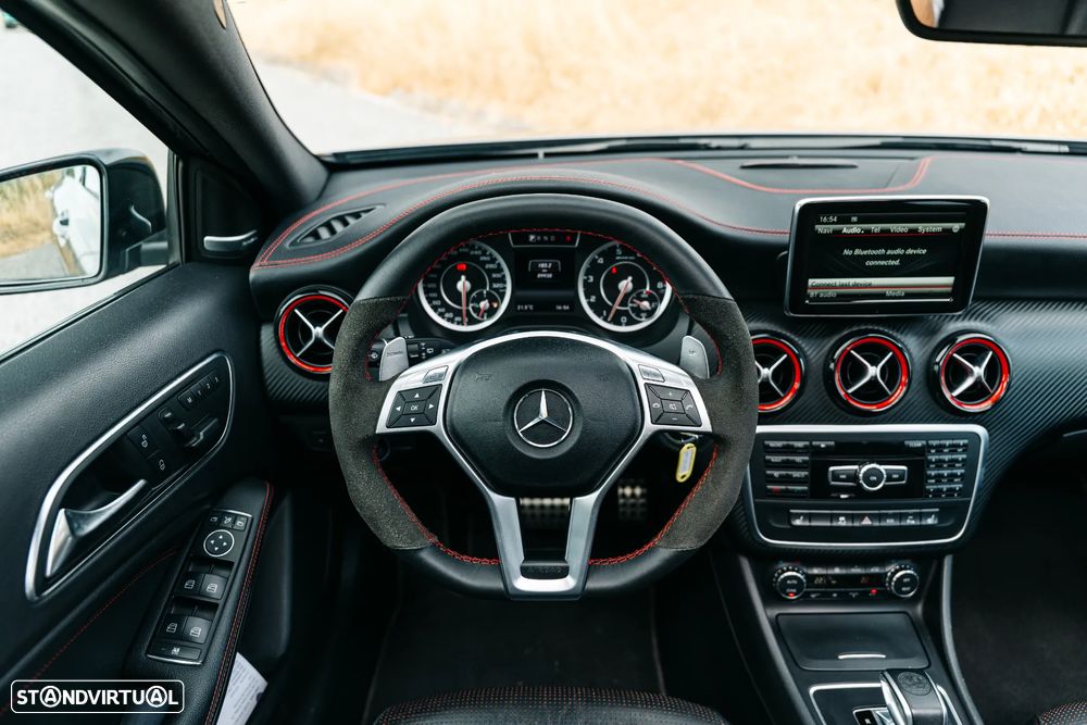 Mercedes-Benz A 45 AMG 4-Matic - 28