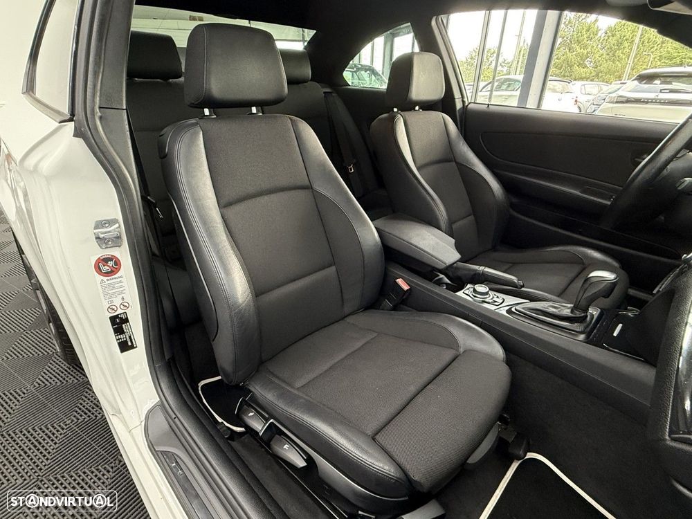 BMW 118 dA Pack M - 19