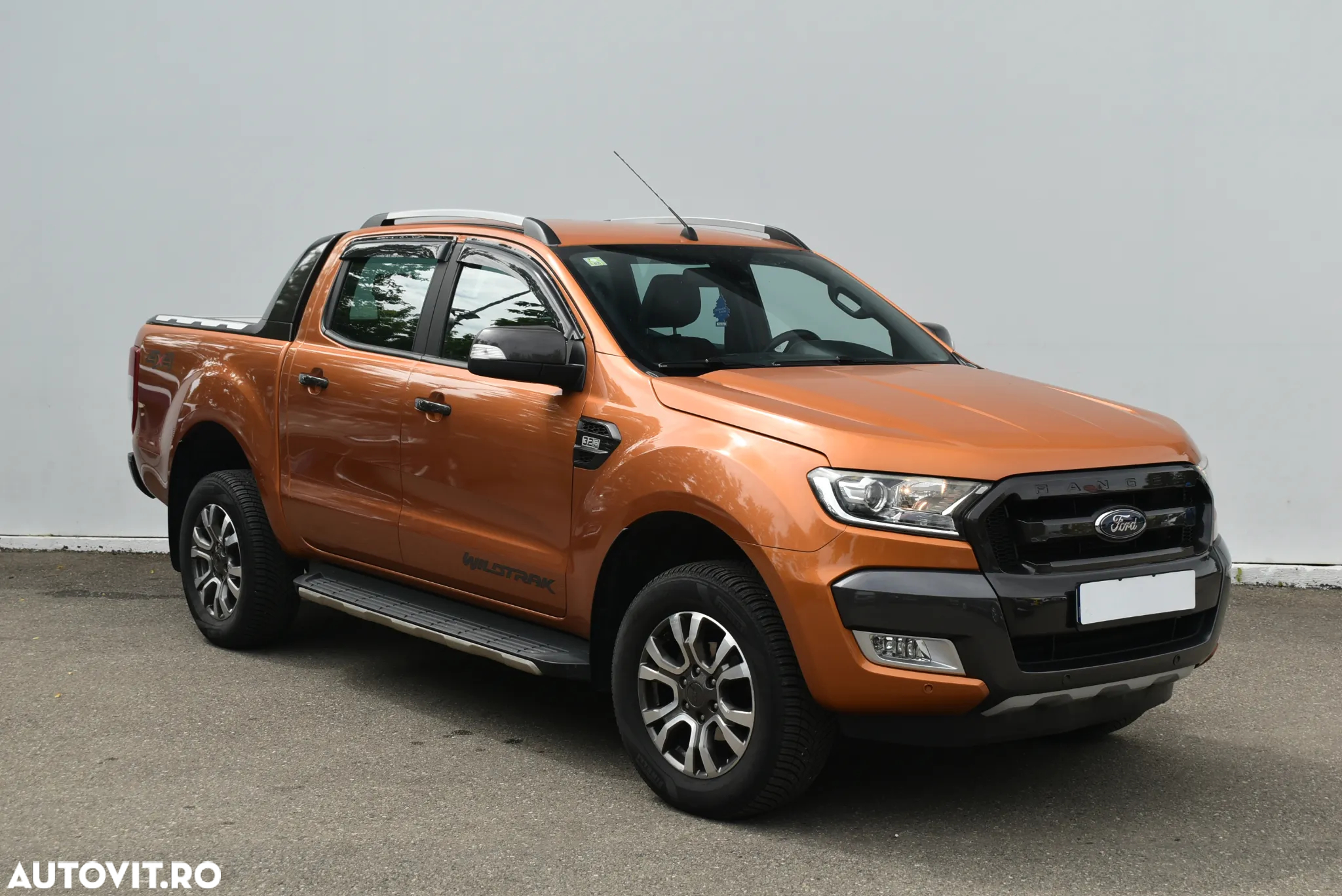 Ford Ranger Pick-Up 3.2 TDCi 4x4 Cabina Dubla WILDTRACK Aut. - 23