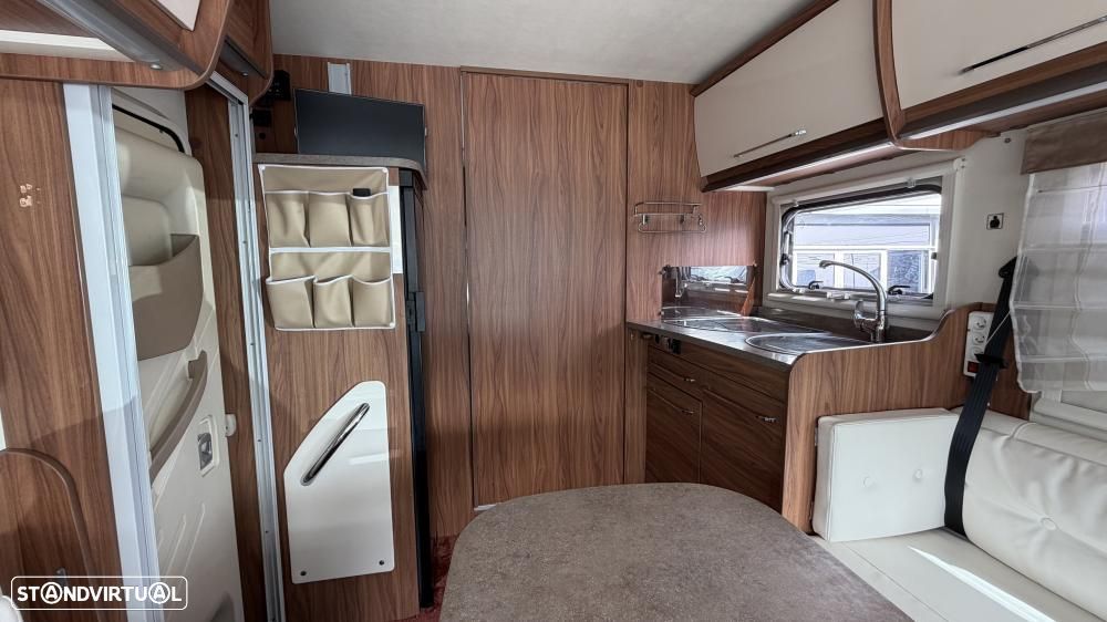 Itineo Famili MC650 cama central à esquerda e basculante - 15