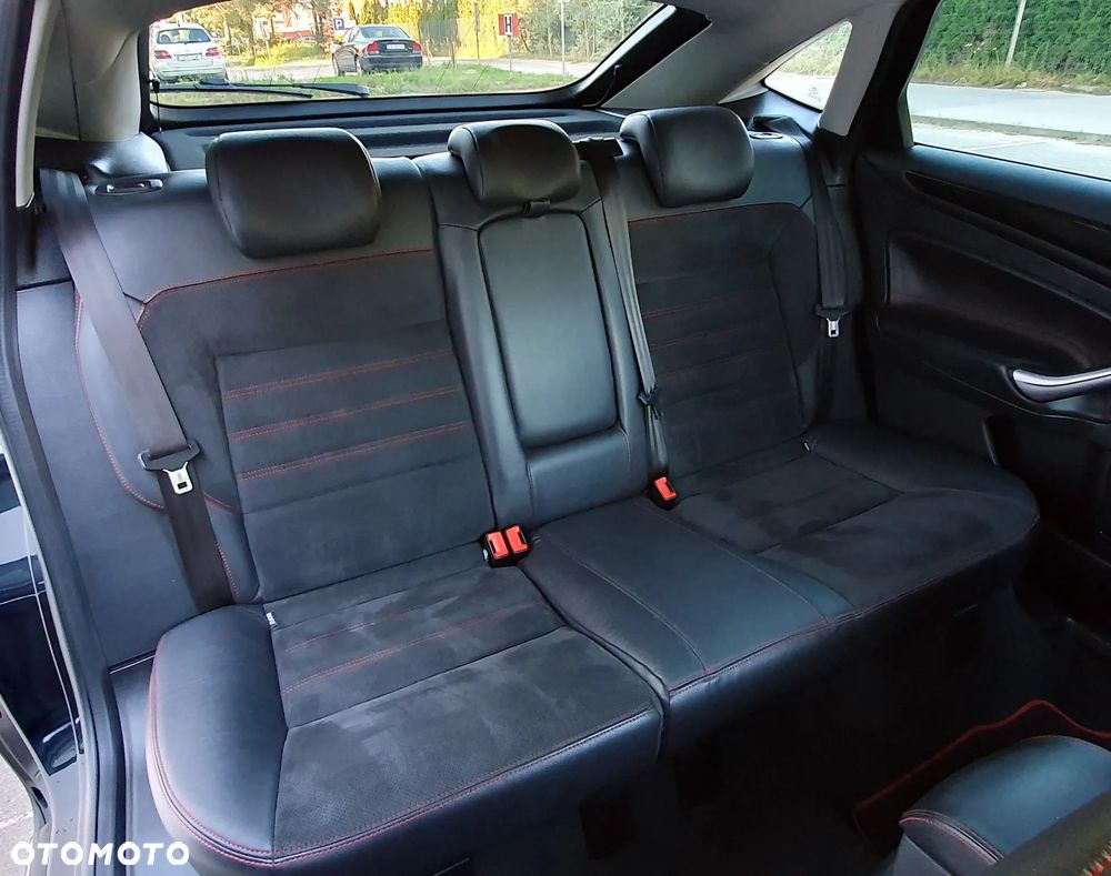 Ford Mondeo 2.0 TDCi Titanium S - 23
