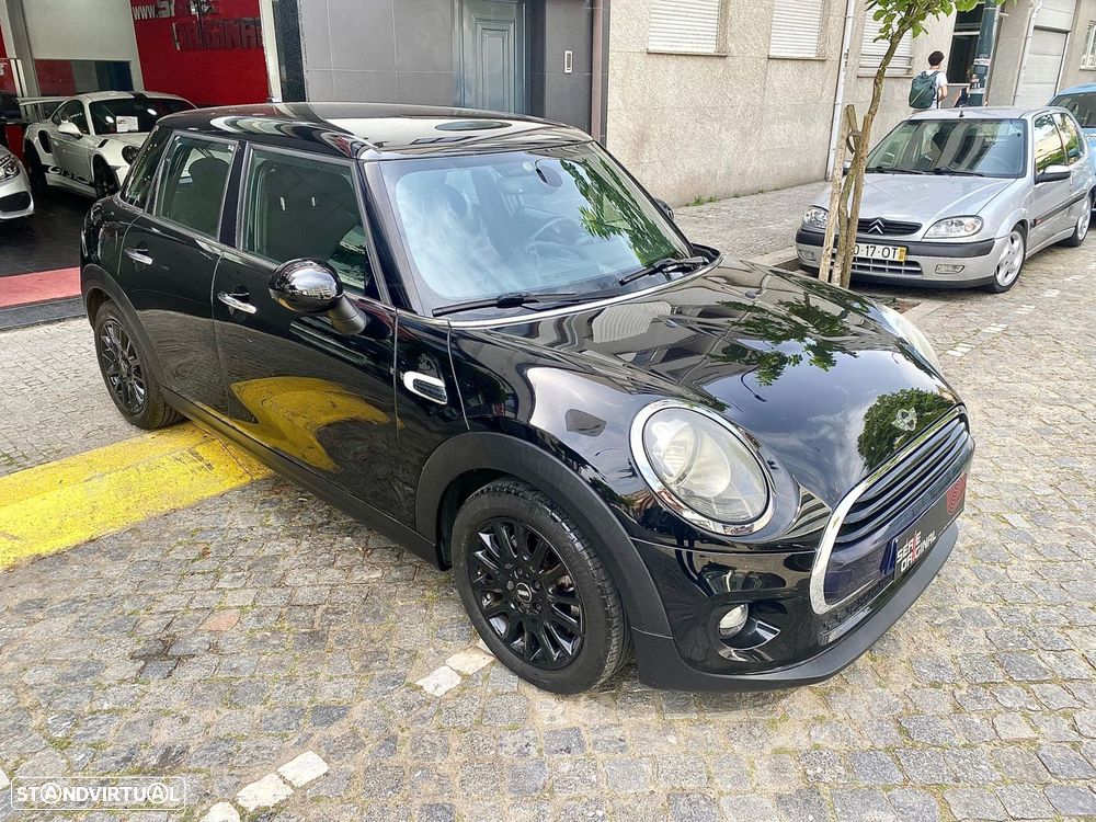MINI 5 Portas Cooper D - 5