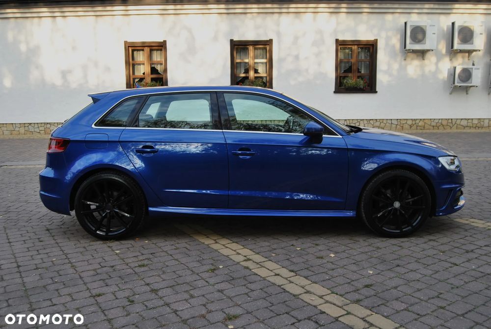 Audi A3 Sportback 1.4 TFSI S line Sportpaket - 19