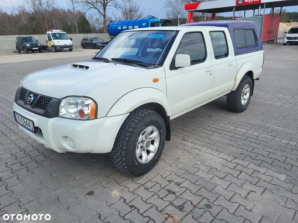 Nissan Navara 2.5 D XE - 2